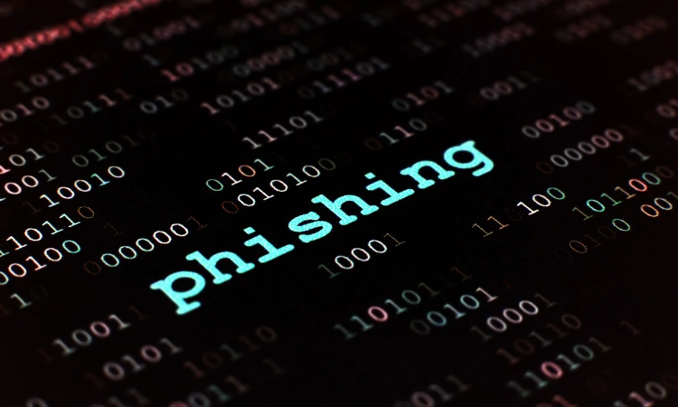Concepto de phishing en entorno digital con código binario.