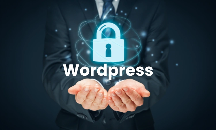 Seguridad en WordPress representada por un candado digital sobre las manos de un empresario.